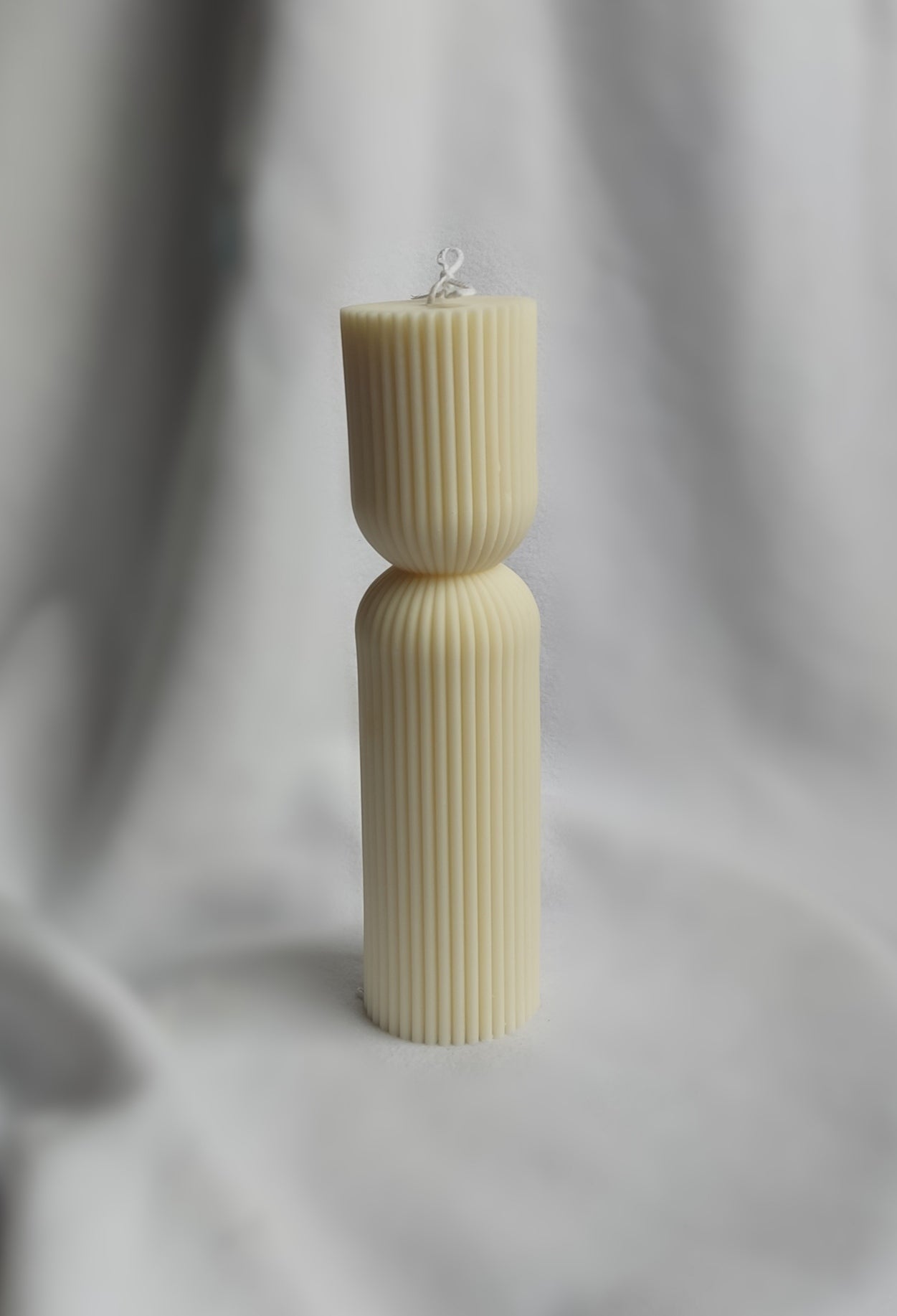 Delicate Column Candle