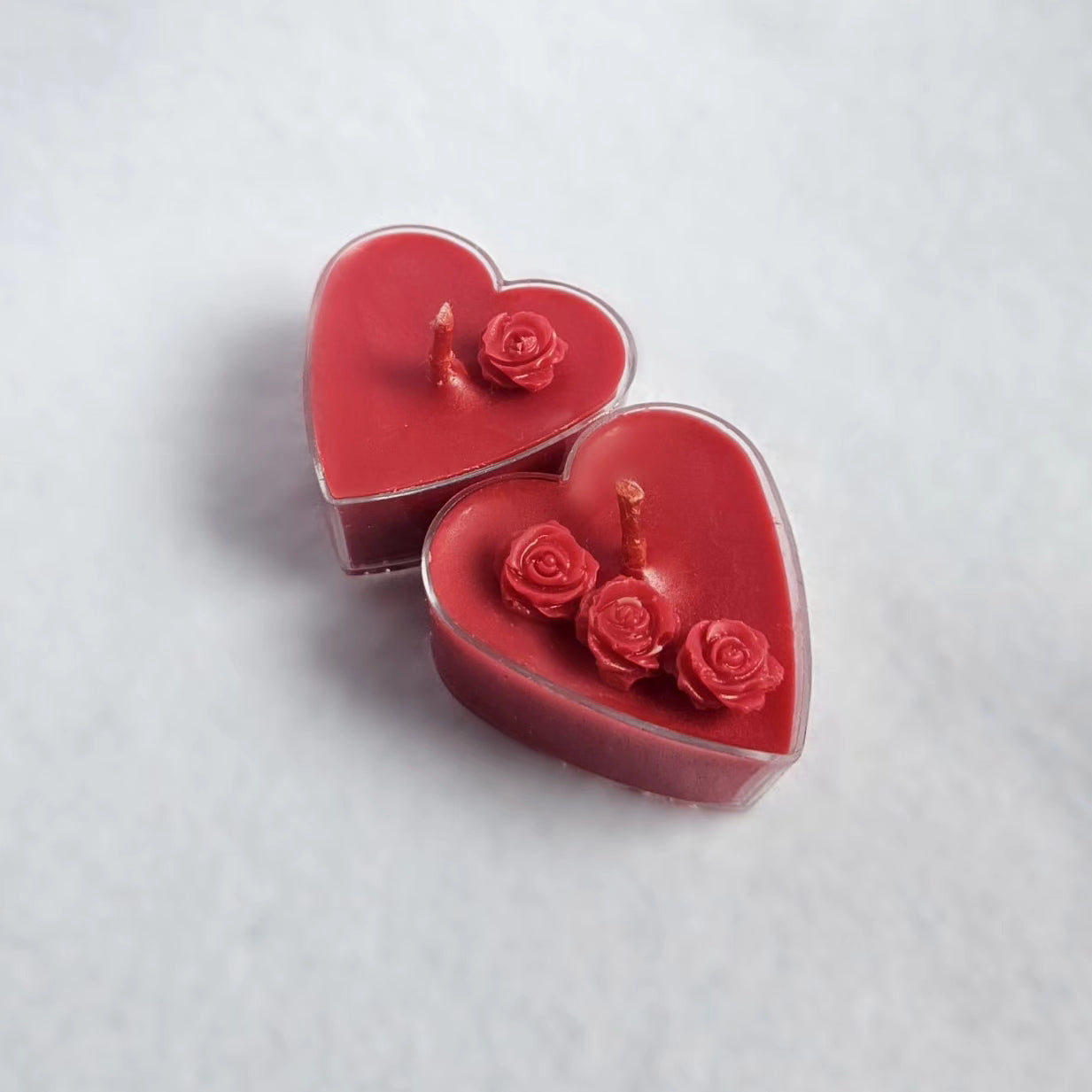 Rose Detail Floating Heart-shaped Tealight Candles - 1pack