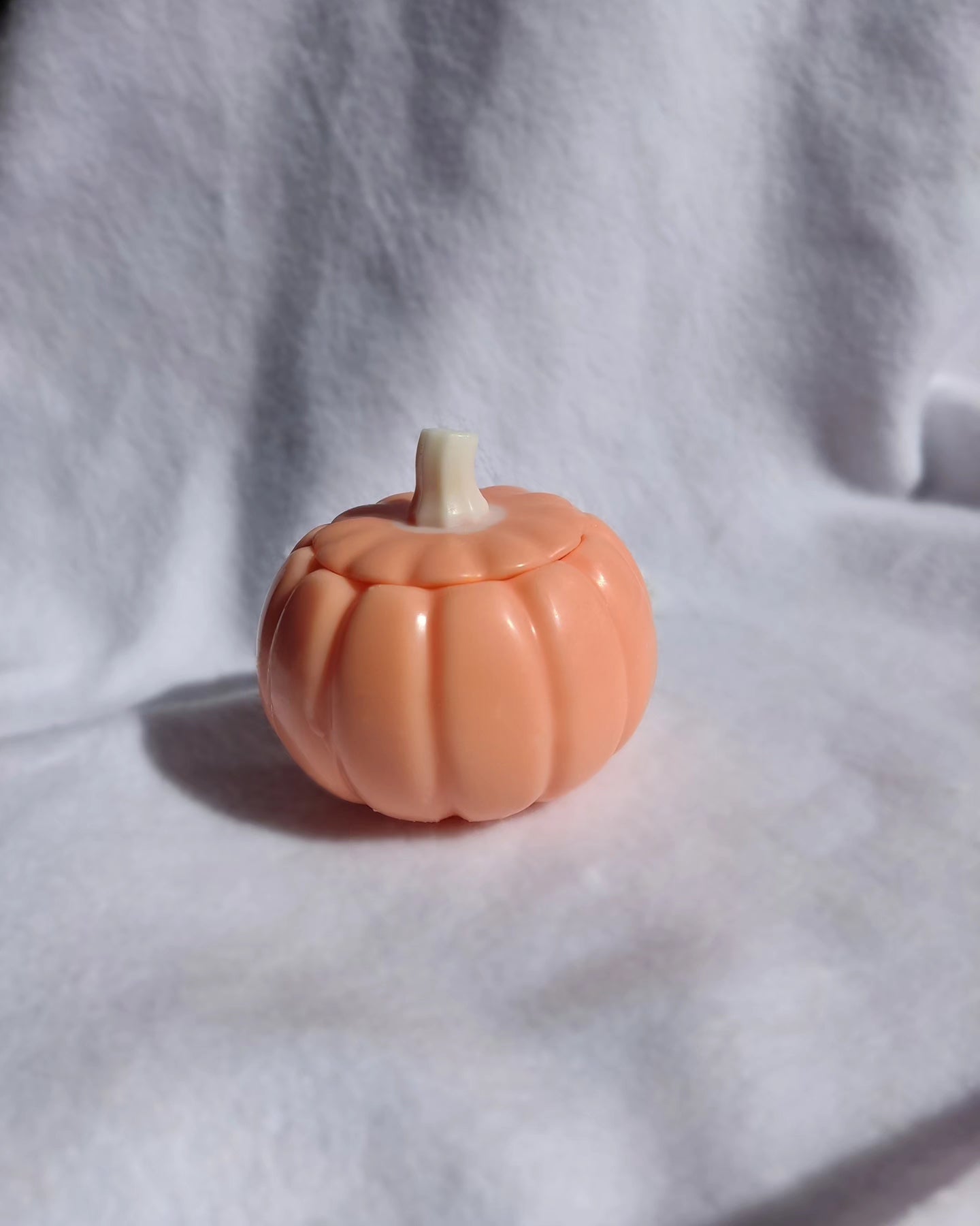 Surprise Pumpkin Candle - Autumn